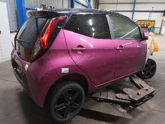 Toyota Aygo Aygo (B40) Hatchback 1.0 12V VVT-i (1KR-FE) [53kW]  (03-2018/...) picture 3