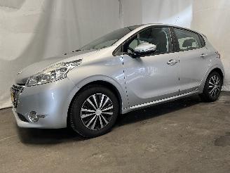 Peugeot 208 208 I (CA/CC/CK/CL) Hatchback 1.0 Vti 12V PureTech (EB0(ZMZ)) [50kW]  =
(03-2012/12-2019) picture 3