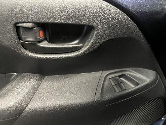 Peugeot 108 108 Hatchback 1.0 12V (1KRFE(CFB)) [51kW]  (05-2014/...) picture 20