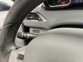 Peugeot 208 208 I (CA/CC/CK/CL) Hatchback 1.6 e-HDi FAP (DV6DTED(9HP)) [68kW]  (03=
-2012/12-2019) picture 19