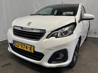 skadebil auto Peugeot 108 108 Hatchback 1.0 12V (1KRFE(CFB)) [51kW]  (05-2014/...) 2015/4