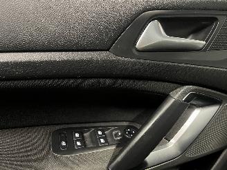 Peugeot 308 308 (L3/L8/LB/LH/LP) Hatchback 5-drs 1.2 12V e-THP PureTech 130 (EB2DT=
S(HNY)) [96kW]  (11-2013/06-2021) picture 22