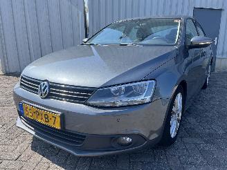 Voiture accidenté Volkswagen Jetta Jetta IV (162/16A) Sedan 1.2 TSI (CBZB) [77kW]  (10-2010/12-2017) 2011/4