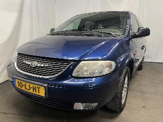 krockskadad bil auto Chrysler Voyager Voyager/Grand Voyager (RG/RS) MPV 3.3 V6 AWD Grand Voyager (EGA) [128k=
W]  (02-2001/12-2008) 2003/1