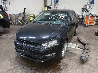 Démontage voiture Volkswagen Polo Polo V (6R) Hatchback 1.2 TSI (CBZC(Euro 5)) [66kW]  (05-2011/05-2014)= 2013/10