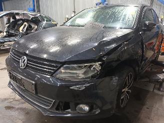 Sloopauto Volkswagen Jetta Jetta IV (162/16A) Sedan 1.6 TDI 16V (CAYC(Euro 5)) [77kW]  (04-2010/0=
7-2015) 2013/8