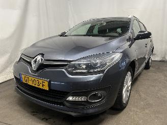 Voiture accidenté Renault Mégane Megane III Grandtour (KZ) Combi 5-drs 1.2 16V TCE 115 (H5F-400(H5F-A4)=
) [85kW]  (03-2012/02-2016) 2015/6