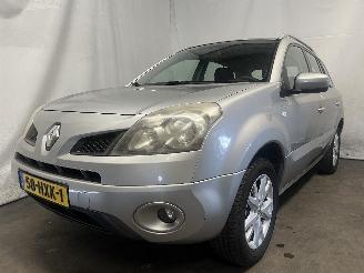 Coche accidentado Renault Koleos Koleos I SUV 2.5 16V (2TR-702) [126kW]  (09-2008/06-2017) 2009/3