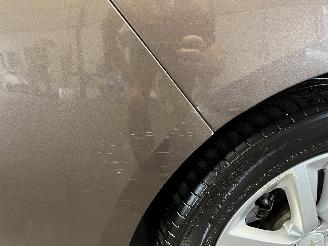 Peugeot 308 308 SW (L4/L9/LC/LJ/LR) Combi 5-drs 1.2 12V e-THP PureTech 110 (EB2DT(=
HNZ)) [81kW]  (03-2014/12-2021) picture 9