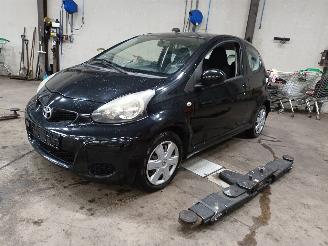Coche siniestrado Toyota Aygo Aygo (B10) Hatchback 1.0 12V VVT-i (1KR-FE) [50kW]  (07-2005/05-2014) 2009/1