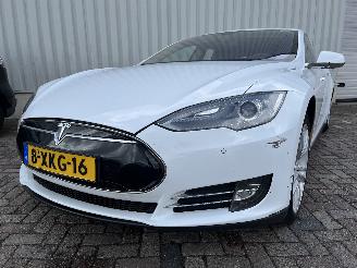 Schadeauto Tesla Model S Model S Liftback 85 (L1S) [270kW]  (09-2012/02-2016) 2014/9