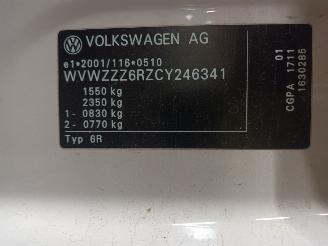 Volkswagen Polo Polo V (6R) Hatchback 1.2 12V BlueMotion Technology (CGPA(Euro 5)) [51=
kW]  (06-2009/05-2014) picture 6