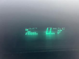 Toyota Prius Prius (NHW20) Liftback 1.5 16V (1NZ-FXE) [82kW]  (09-2003/12-2009) picture 2