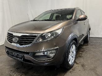 Vaurioauto  passenger cars Kia Sportage Sportage (SL) Terreinwagen 2.0 CRDi 16V VGT 4x2 (D4HA) [100kW]  (07-20=
10/02-2016) 2011/2