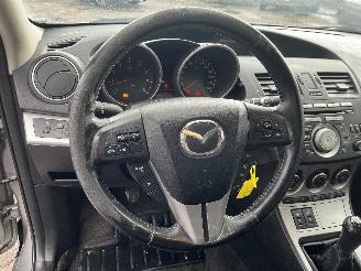 Mazda 3 3 Sport (BL14/BLA4/BLB4) Hatchback 1.6i MZR 16V (Z682) [77kW]  (12-200=
8/09-2014) picture 17