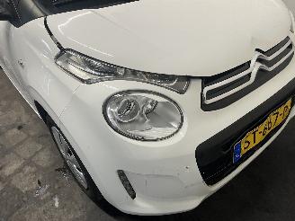 Citroën C1 C1 Hatchback 1.0 Vti 68 12V (1KR-FE(CFB)) [51kW]  (04-2014/04-2018) picture 8