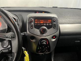 Citroën C1 C1 Hatchback 1.0 Vti 68 12V (1KR-FE(CFB)) [51kW]  (04-2014/04-2018) picture 18