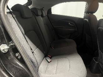 Kia Rio Rio III (UB) Hatchback 1.2 CVVT 16V (G4LA5) [63kW]  (09-2011/12-2017) picture 11