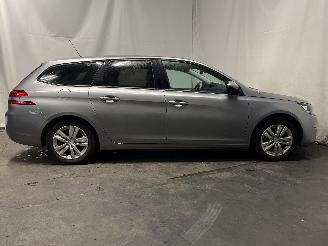Peugeot 308 308 SW (L4/L9/LC/LJ/LR) Combi 5-drs 1.6 BlueHDi 120 (DV6FC(BHZ)) [88kW=
]  (03-2014/12-2021) picture 7