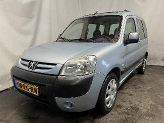 Schadeauto Peugeot Partner Partner Combispace MPV 1.6 16V (TU5JP4(NFU)) [80kW]  (07-2001/03-2008)= 2005/3
