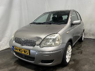 Damaged car Toyota Yaris Yaris (P1) Hatchback 1.0 16V VVT-i (1SZFE) [48kW]  (03-2003/09-2005) 2003/8