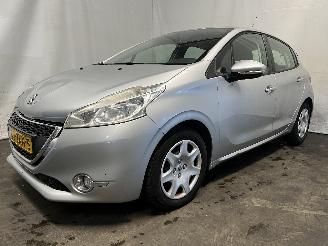 Peugeot 208 208 I (CA/CC/CK/CL) Hatchback 1.2 Vti 12V PureTech 82 (EB2F(HMZ)) [60k=
W]  (03-2012/12-2019) picture 3