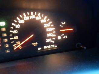 damaged passenger cars Lexus GS GS 300 (..S14) Sedan 3.0 24V (2JZ-GE) [156kW]  (01-1993/08-1997) 1997/4