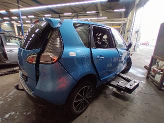 Renault Scenic Scénic III (JZ) MPV 1.2 16V TCe 130 (H5F-404(H5F-B4)) [97kW]  (01-20=
13/09-2016) picture 4