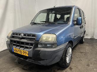uszkodzony samochody osobowe Fiat Doblo Doblo (223A/119) MPV 1.6 16V (182.B.6000(Euro 3)) [76kW]  (10-2001/09-=
2005) 2004/4
