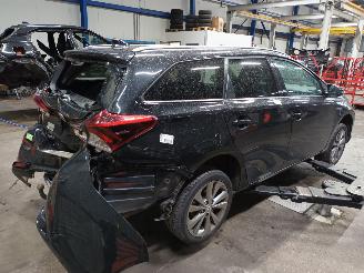 Toyota Auris Auris Touring Sports (E18) Combi 1.8 16V Hybrid (2ZRFXE) [100kW]  (07-=
2013/12-2018) picture 3