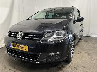 uszkodzony samochody osobowe Volkswagen Sharan Sharan (7N) MPV 2.0 TDI 16V (DFLA) [110kW]  (05-2015/10-2020) 2016/7