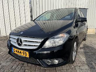 Unfallwagen Mercedes B-klasse B (W246/W242) Hatchback 2.2 B-220 CDI BlueEFFICIENCY,d 16V (OM651.930(=
Euro 6)) [125kW]  (11-2011/12-2018) 2013/10
