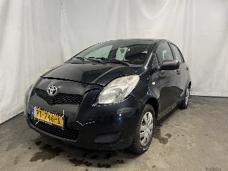 Auto incidentate Toyota Yaris Yaris II (P9) Hatchback 1.0 12V VVT-i (1KR-FE) [51kW]  (08-2005/12-201=
1) 2010/1