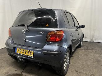 Toyota Yaris Yaris (P1) Hatchback 1.3 16V VVT-i (2SZFE) [64kW]  (04-2002/09-2005) picture 5