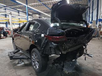 Mazda  3 (BP) Sedan 2.0 SkyActiv-X 180 M Hybrid 16V (HFY1) [132kW]  (06-2019/=
=2E..) picture 4