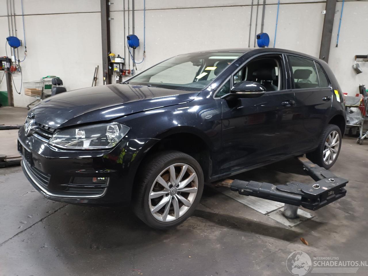 Volkswagen Golf Golf VII (AUA) Hatchback 1.2 TSI 16V (CYVB) [81kW]  (04-2014/03-2020)