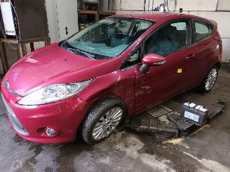 Salvage car Ford Fiesta Fiesta 6 (JA8) Hatchback 1.6 16V Sport (HXJA) [88kW]  (06-2008/01-2018=
) 2010/6