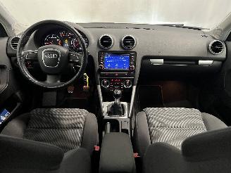 Audi A3 A3 Sportback (8PA) Hatchback 5-drs 1.8 TFSI 16V (CDAA) [118kW]  (11-20=
06/03-2013) picture 14