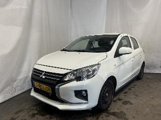 skadebil auto Mitsubishi Space-star Space Star (A0) Hatchback 1.0 12V (3A90(Euro 5)) [52kW]  (05-2012/...)= 2020/11