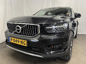damaged passenger cars Volvo XC40 XC40 (XZ) SUV 1.5 T4 Plug-in Hybrid 12V (B3154T10) [155kW]  (06-2020/.=
=2E.) 2022/5