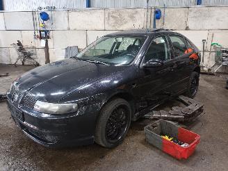 Vrakbiler auto Seat Leon Leon (1M1) Hatchback 5-drs 1.8 20V Turbo (AUQ) [132kW]  (09-2000/09-20=
05) 2004/10