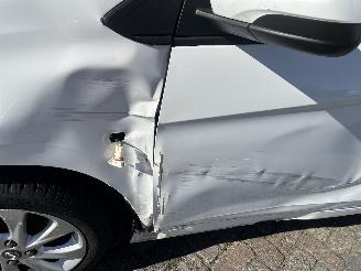 Opel Karl Karl Hatchback 5-drs 1.0 12V (B10XE(Euro 6)) [55kW]  (01-2015/03-2019)= picture 18