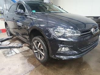 Volkswagen Polo Polo VI (AW1) Hatchback 5-drs 1.0 TSI 12V BlueMotion (DKJA) [85kW]  (0=
9-2017/...) picture 2