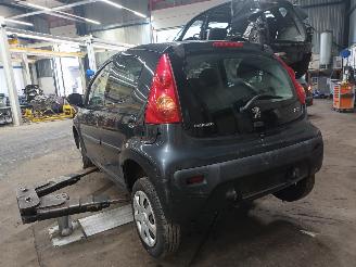 Peugeot 107 107 Hatchback 1.0 12V (384F(1KR)) [50kW]  (06-2005/05-2014) picture 4