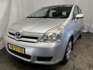 damaged passenger cars Toyota Corolla Corolla Verso (R10/11) MPV 1.6 16V VVT-i (3ZZFE) [81kW]  (04-2004/03-2=
009) 2006/5