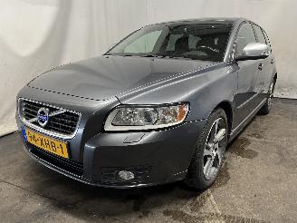 uszkodzony samochody osobowe Volvo V-50 V50 (MW) Combi 1.6 D2 16V (D4162T) [84kW]  (01-2010/12-2012) 2012/6