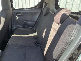 Nissan Pixo Pixo (D31S) Hatchback 1.0 12V (K10B(Euro 5)) [50kW]  (03-2009/10-2013)= picture 21