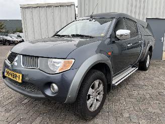 bruktbiler auto Mitsubishi L-200 L-200 (KA/KB) Pick-up 2.5 DI-D 4x4 (4D56T/C(DOHC 16V)) [100kW]  (11-20=
05/12-2015) 2006/11