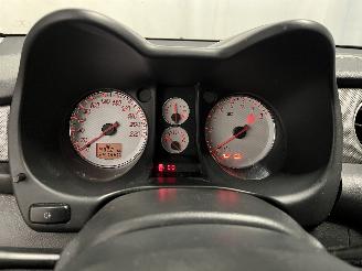 Mitsubishi Outlander Outlander (CU) SUV 2.0 16V 4x2 (4G63(DOHC 16V)) [100kW]  (05-2003/10-2=
006) picture 16