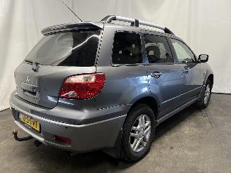 Mitsubishi Outlander Outlander (CU) SUV 2.0 16V 4x2 (4G63(DOHC 16V)) [100kW]  (05-2003/10-2=
006) picture 5